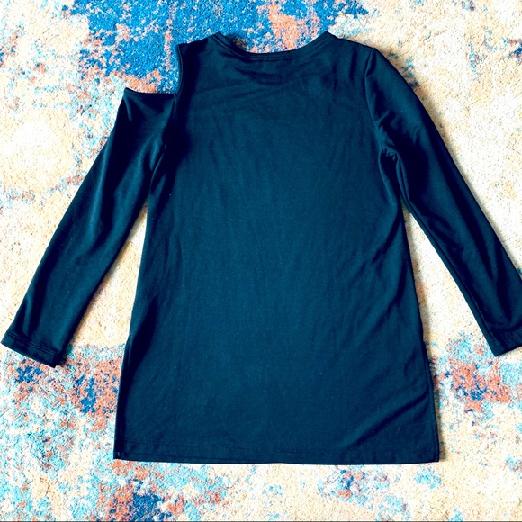 IMAN Black Tunic with Cutout Detailing, size S - Picture 2 of 7